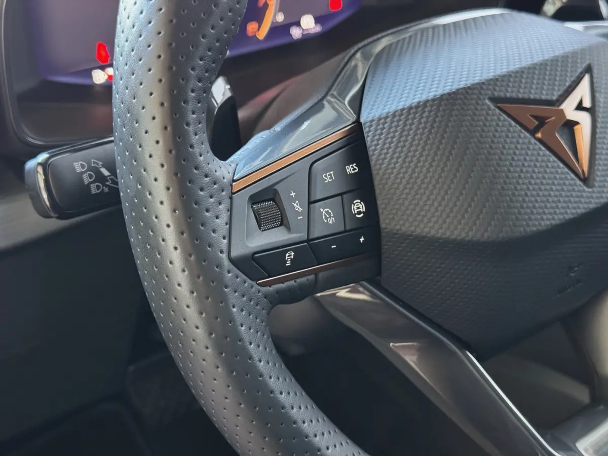 1.5 TSI 150 PK LED CARPLAY NAVI CAMERA ADAP.CRUISE STOEL/STUUR VERW.