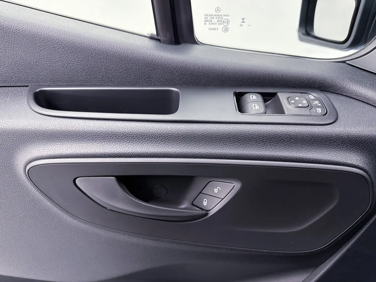 317 1.9 CDI PRO L3H2 3500 KG Trekgewicht Navigatie Achteruitrijcamera LED Cruise Control