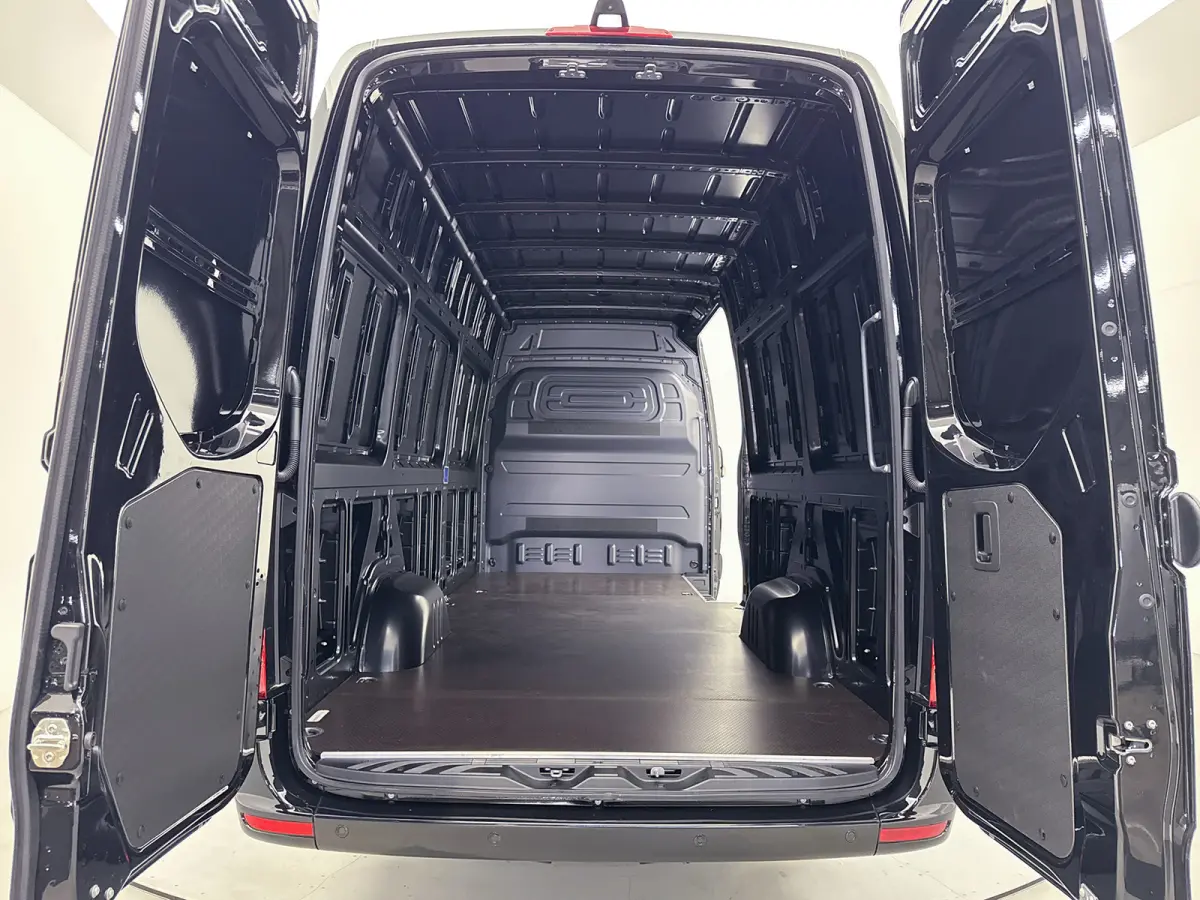 317 1.9 CDI PRO L3H2 3500 KG Trekgewicht Navigatie Achteruitrijcamera LED Cruise Control