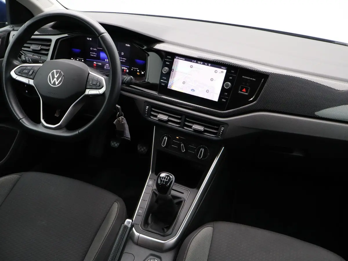 1.0 TSI Life | Apple carplay | Adaptieve cruise control | Lane assist | Airco |