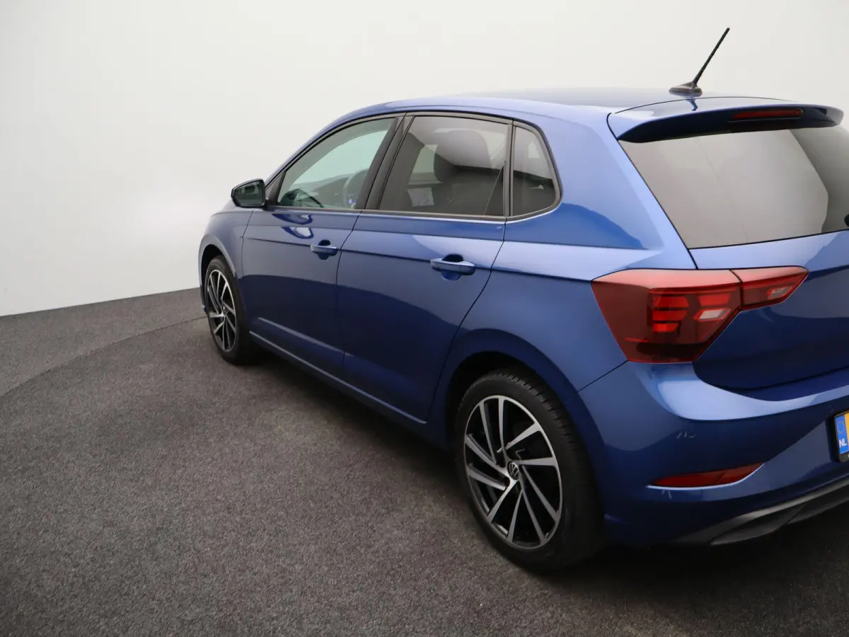 1.0 TSI Life | Apple carplay | Adaptieve cruise control | Lane assist | Airco |