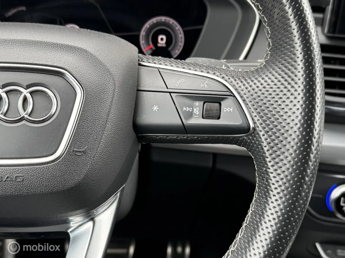 45 TFSI Qauttro S-line Competition Panodak Navi Carplay ACC Matrix LED Camera