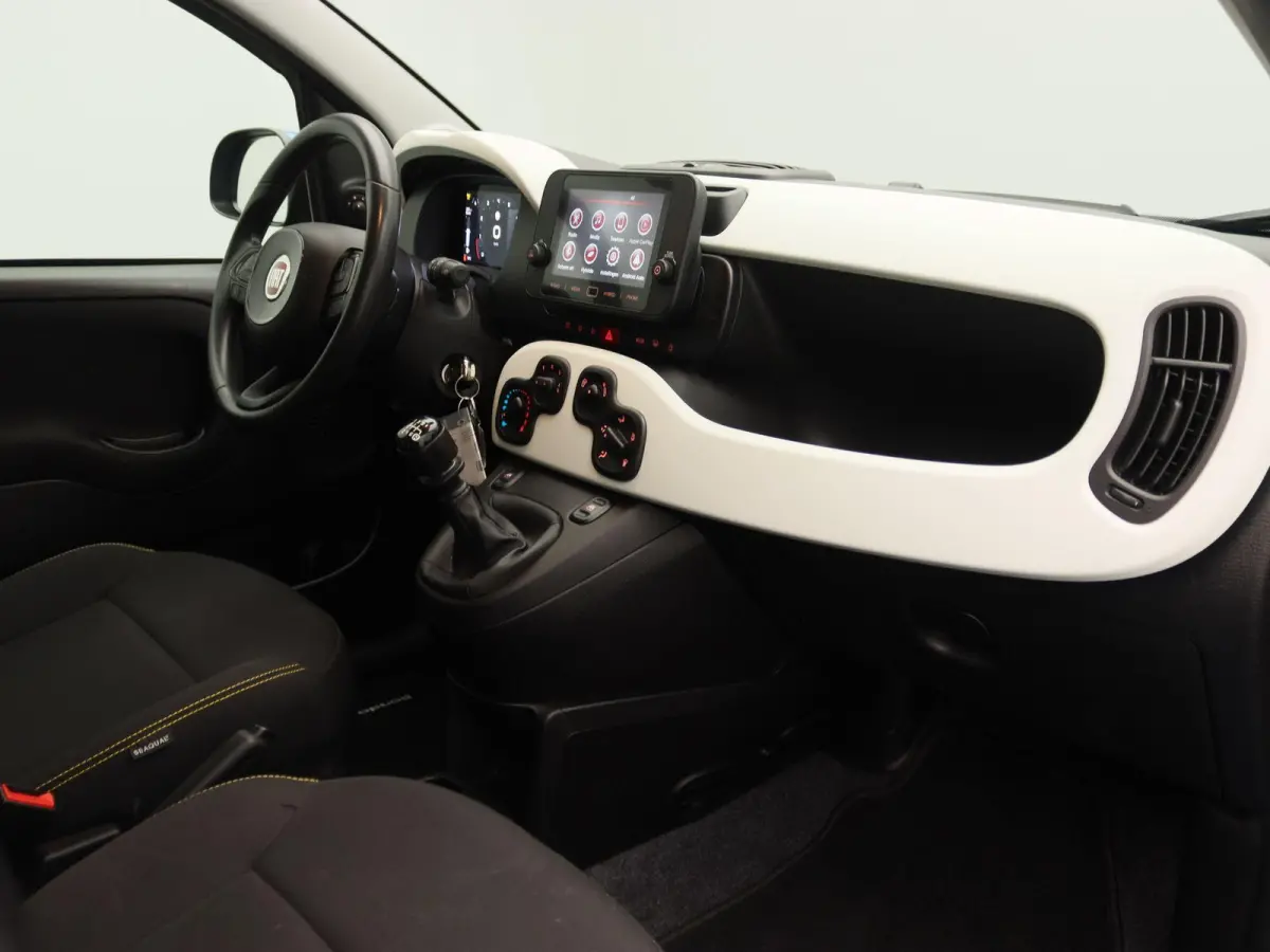 1.0 Hybrid Pandina | Carplay | Digtal Cockpit |