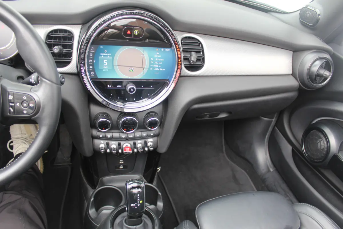 1.5 Rockingham GT Edition Stuur - en stoelverwarming l Head-up display l Lendesteun verstelbaar l Premium pakket l Keyless entry VDL auto
