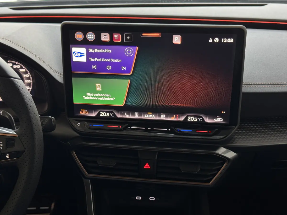 1.5 TSI 150 PK BENZINE CAMERA STOEL/STUUR ELEK.KLEP VERW. LED LEER CARPLAY ZWARTE.HEMEL
