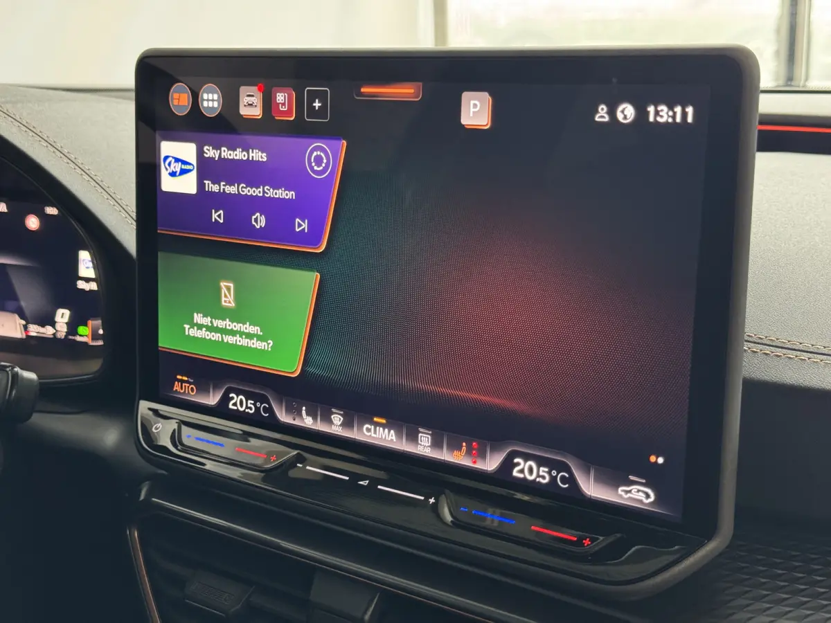 1.5 TSI 150 PK BENZINE CAMERA STOEL/STUUR ELEK.KLEP VERW. LED LEER CARPLAY ZWARTE.HEMEL