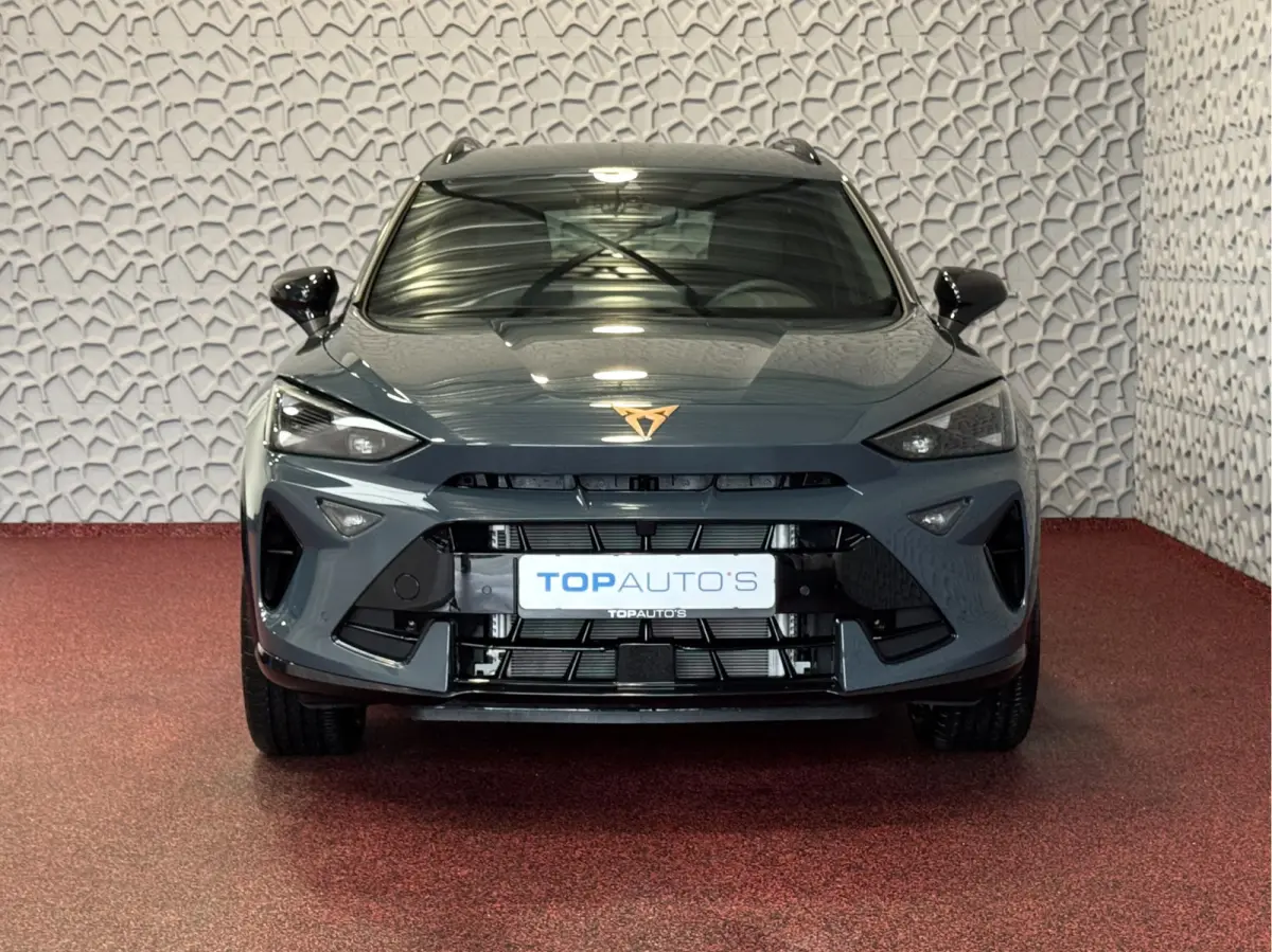 1.5 TSI 150 PK BENZINE CAMERA STOEL/STUUR ELEK.KLEP VERW. LED LEER CARPLAY ZWARTE.HEMEL