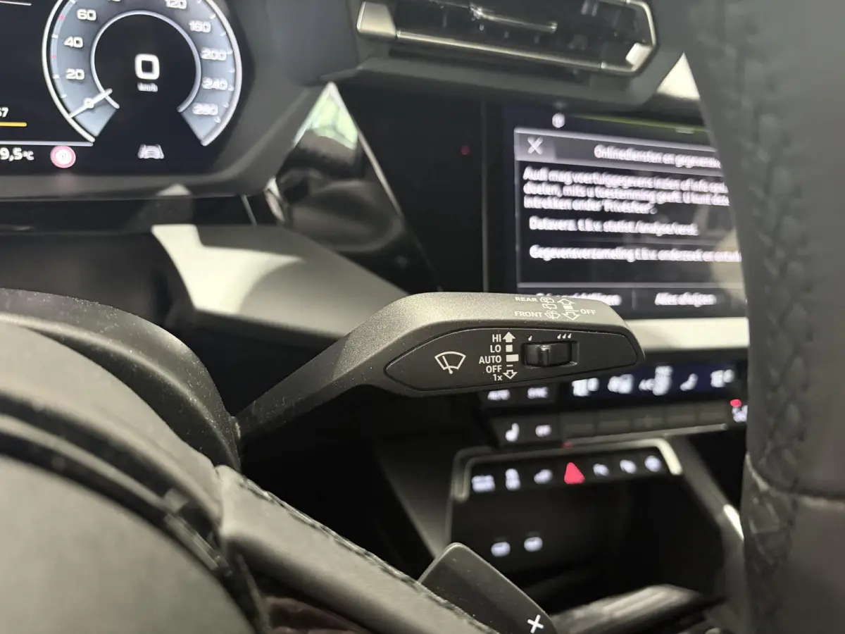 40 TFSI e Advanced edition 204 PK Airco | Automaat | Apple Carplay | Andoid Auto | Cruise Control | Electronic Climate Controle | Parkeersensoren | Stoelverwarming | Digital Cockpit Pro | Sp