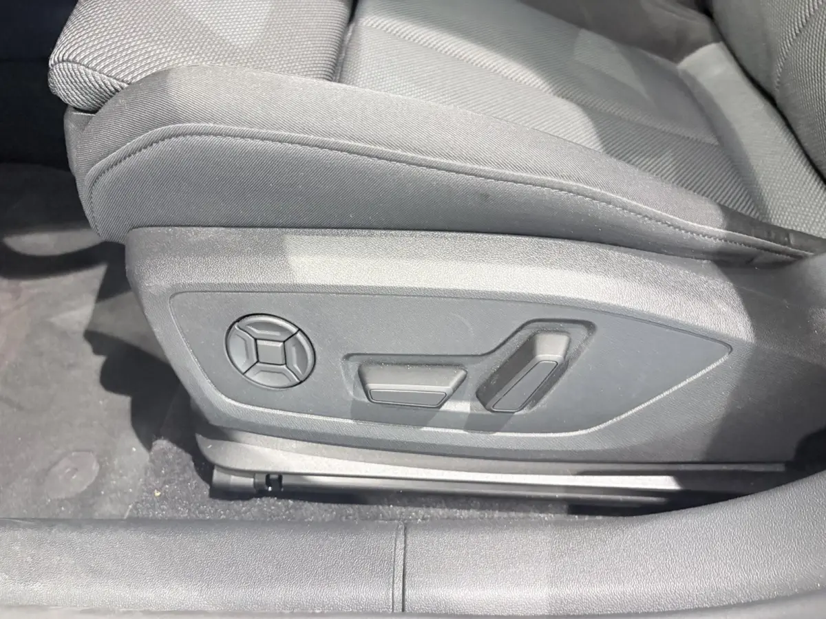 40 TFSI e Advanced edition 204 PK Airco | Automaat | Apple Carplay | Andoid Auto | Cruise Control | Electronic Climate Controle | Parkeersensoren | Stoelverwarming | Digital Cockpit Pro | Sp