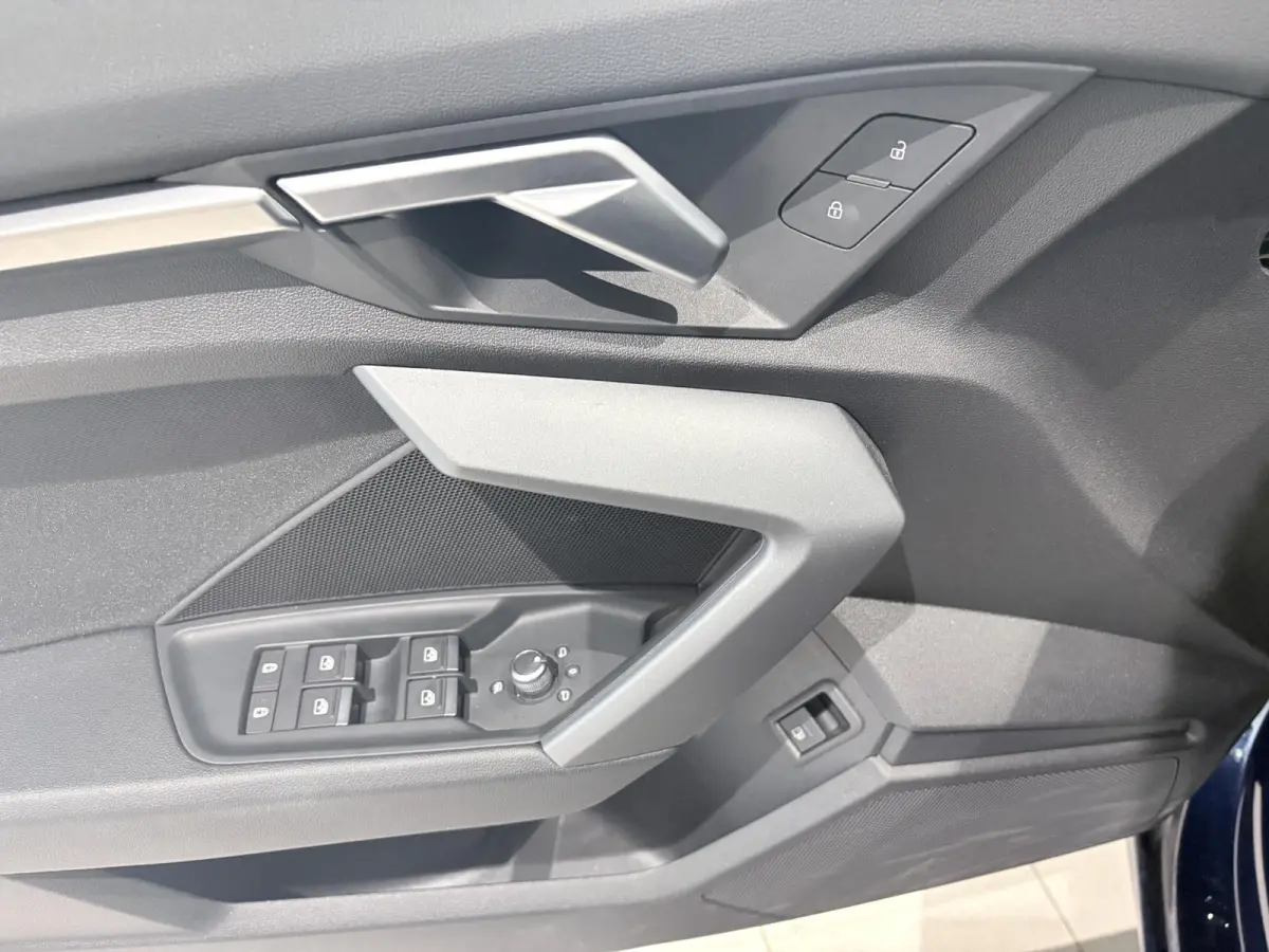 40 TFSI e Advanced edition 204 PK Airco | Automaat | Apple Carplay | Andoid Auto | Cruise Control | Electronic Climate Controle | Parkeersensoren | Stoelverwarming | Digital Cockpit Pro | Sp