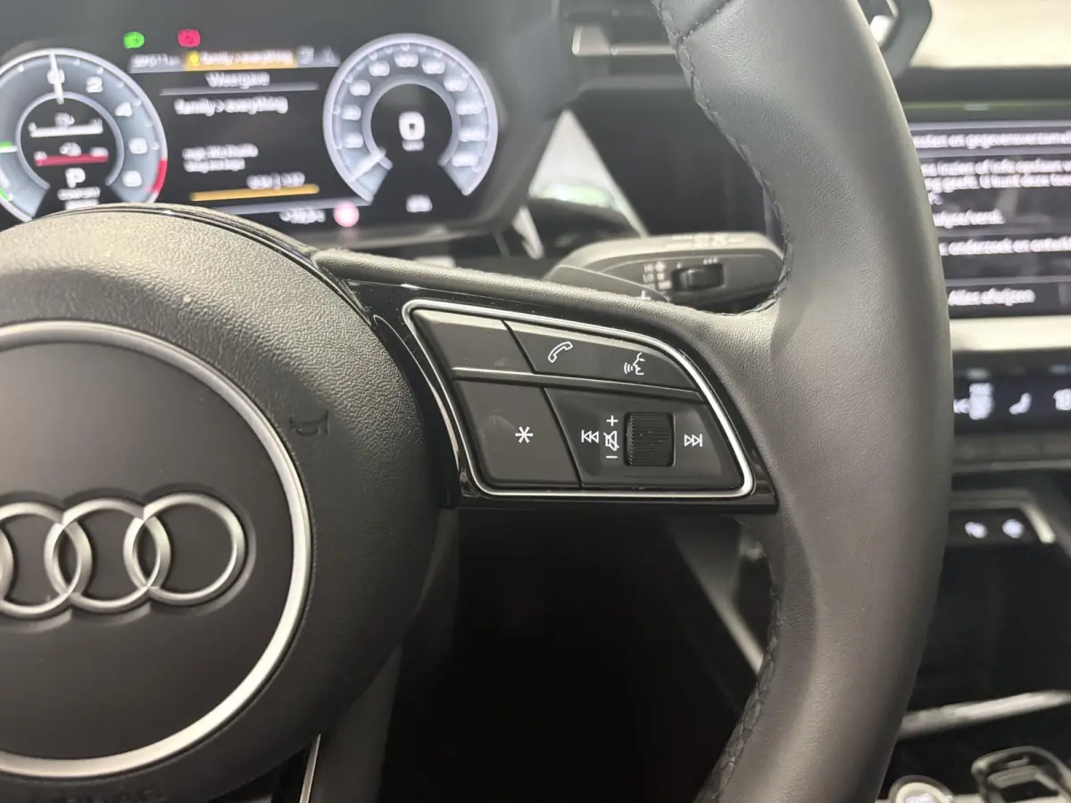 40 TFSI e Advanced edition 204 PK Airco | Automaat | Apple Carplay | Andoid Auto | Cruise Control | Electronic Climate Controle | Parkeersensoren | Stoelverwarming | Digital Cockpit Pro | Sp
