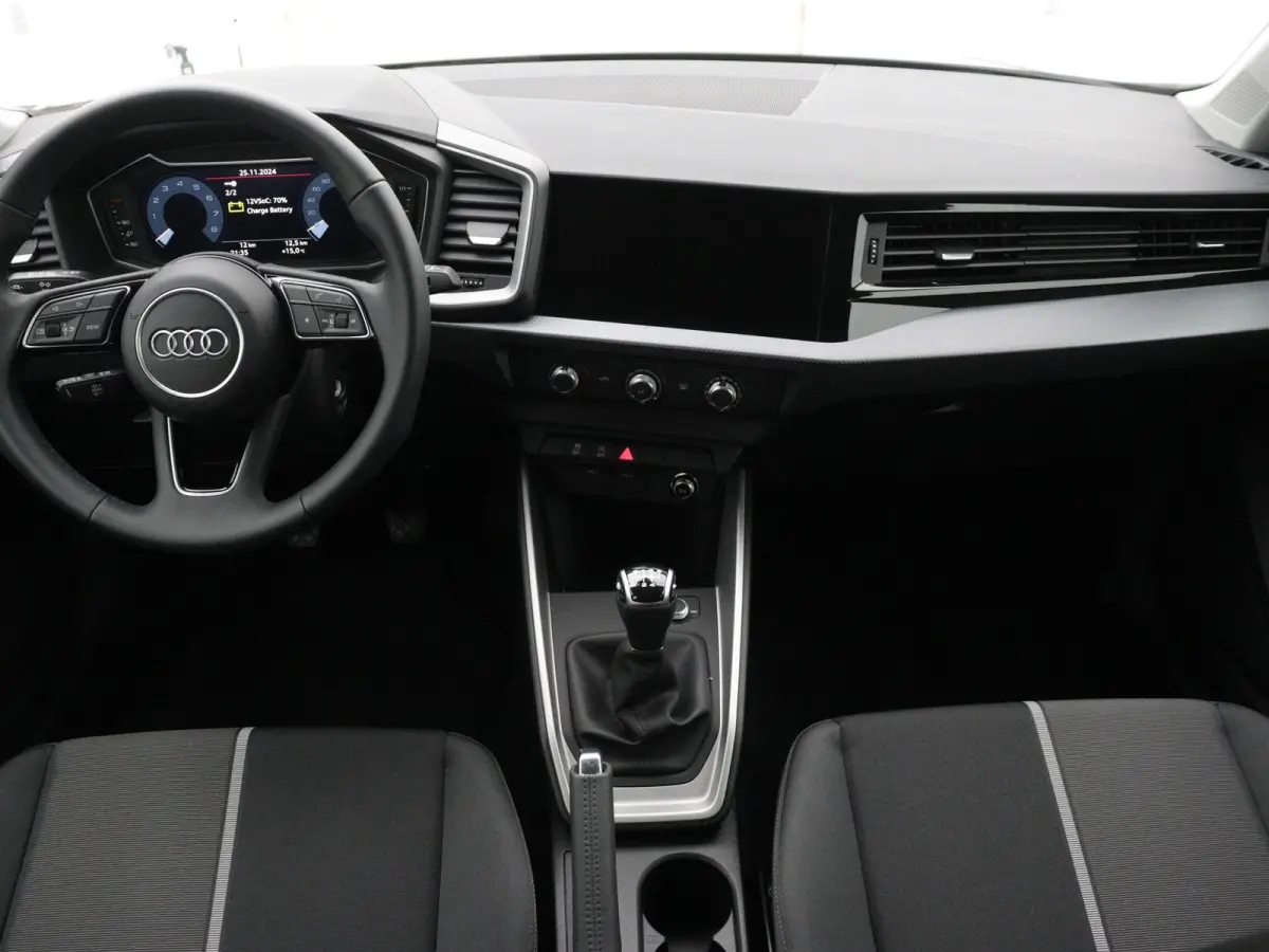 25 TFSI Pro Line 95 PK Airco | Apple Carplay | Android Auto | Digital Cockpit | Cruise Control | Elektrisch Inklapbare Spiegels | Parkeersensoren Achter | Navigatie | Spraakbediening | Bluet