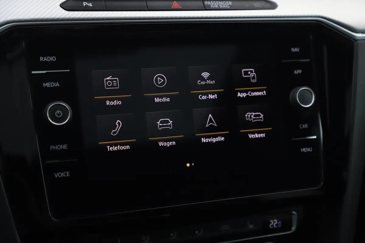 1.5 TSI Business R 150PK DSG Automaat Virtual Panoramadak Keyless Navigatie Adaptive Cruise Lane Assist Full LED PDC Carplay Android Bluetooth Stoelverwarming