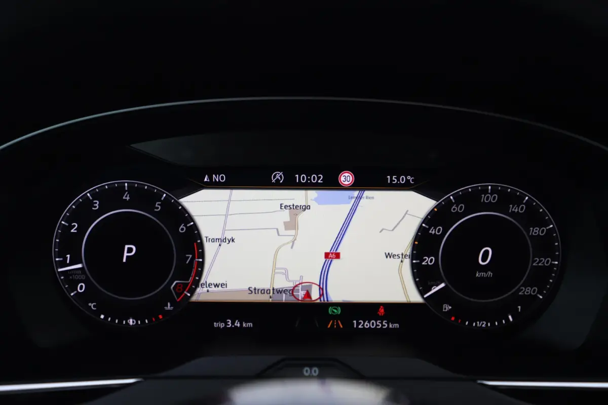1.5 TSI Business R 150PK DSG Automaat Virtual Panoramadak Keyless Navigatie Adaptive Cruise Lane Assist Full LED PDC Carplay Android Bluetooth Stoelverwarming