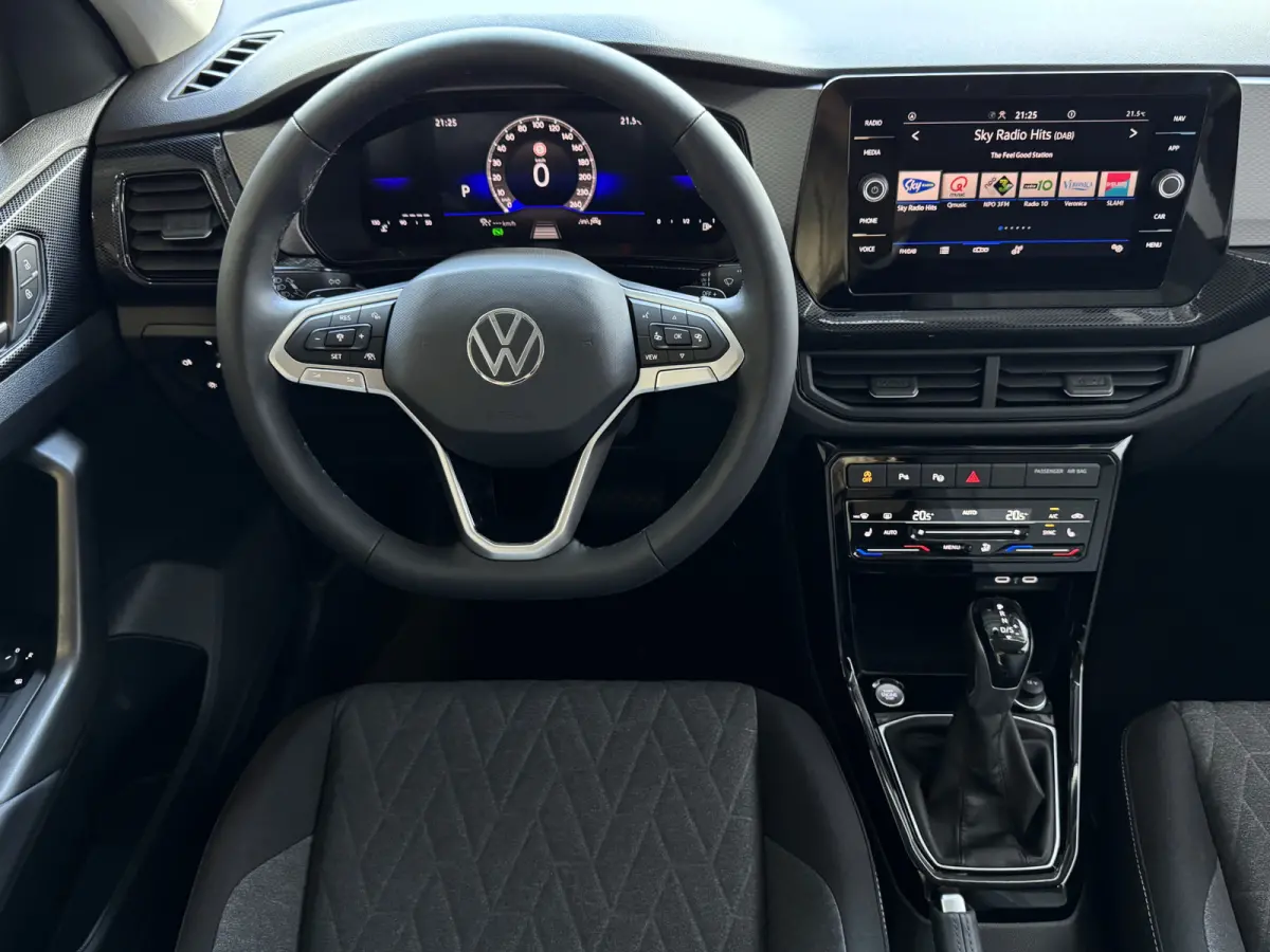 ✅ NIEUWE AUTO✅TSI 17''LMV DODE HOEK TREKHAAK CAMERA VIR.COCKPIT STOELVERW. ADAP.CRUISE LMV CARPLAY 2025 ✅ Top Auto's Wijchen , 30 Jaar Specialist in Volkswagen  : Alle Type's : R-Line 