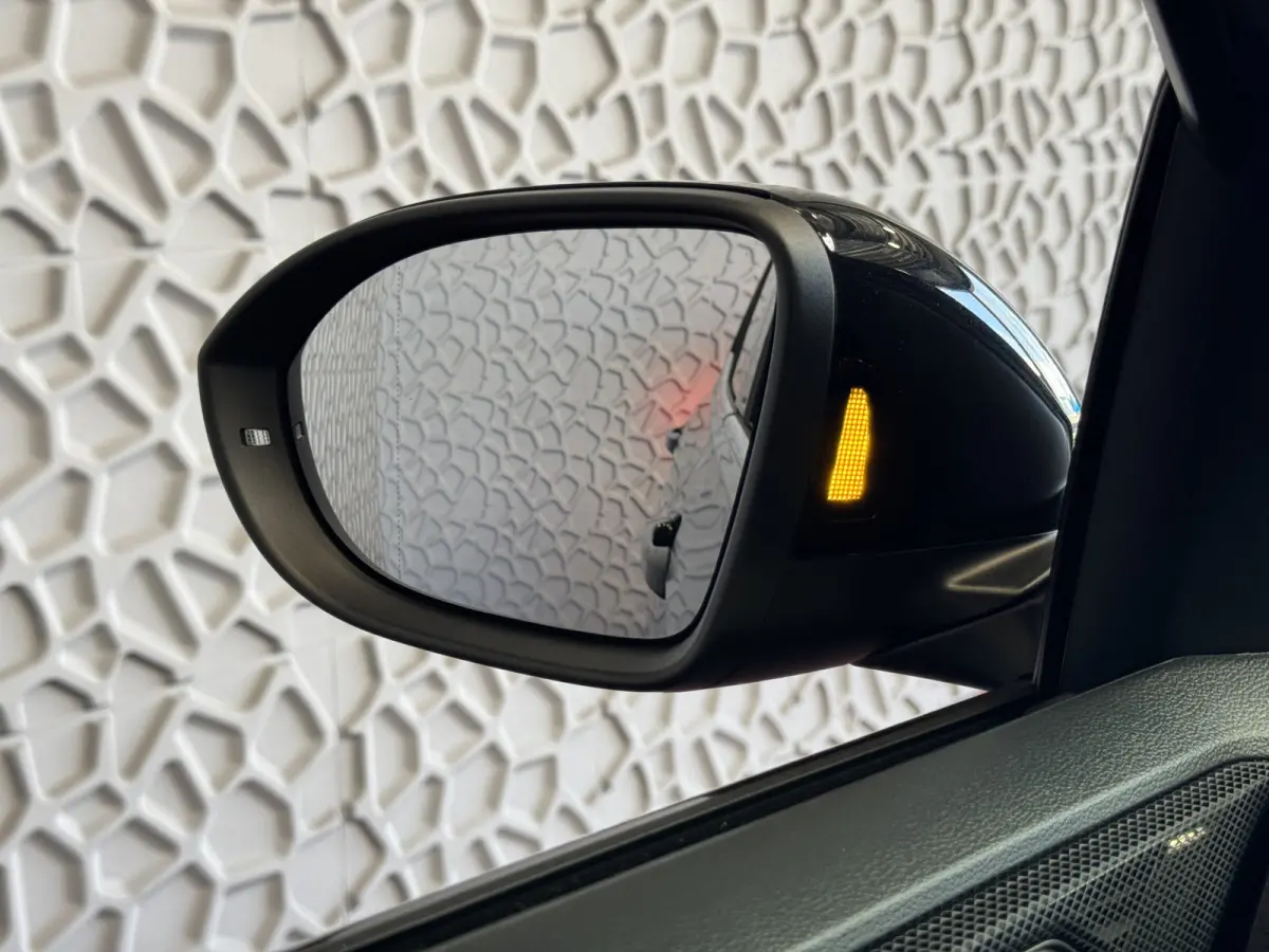 ✅ NIEUWE AUTO✅TSI 17''LMV DODE HOEK TREKHAAK CAMERA VIR.COCKPIT STOELVERW. ADAP.CRUISE LMV CARPLAY 2025 ✅ Top Auto's Wijchen , 30 Jaar Specialist in Volkswagen  : Alle Type's : R-Line 