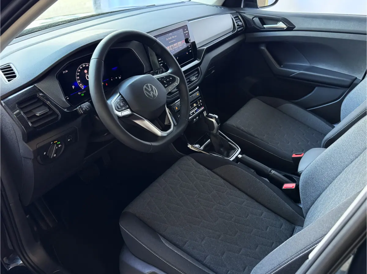 ✅ NIEUWE AUTO✅TSI 17''LMV DODE HOEK TREKHAAK CAMERA VIR.COCKPIT STOELVERW. ADAP.CRUISE LMV CARPLAY 2025 ✅ Top Auto's Wijchen , 30 Jaar Specialist in Volkswagen  : Alle Type's : R-Line 
