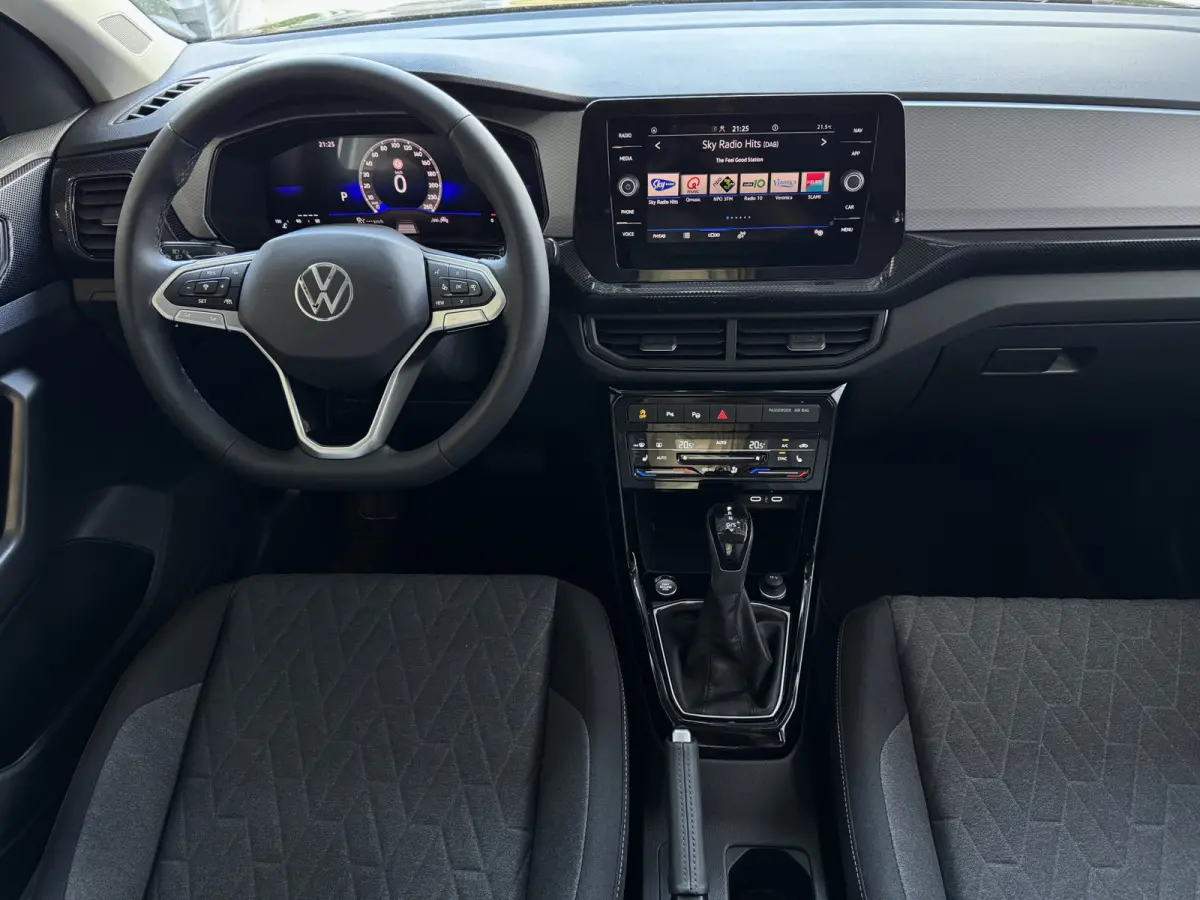 ✅ NIEUWE AUTO✅TSI 17''LMV DODE HOEK TREKHAAK CAMERA VIR.COCKPIT STOELVERW. ADAP.CRUISE LMV CARPLAY 2025 ✅ Top Auto's Wijchen , 30 Jaar Specialist in Volkswagen  : Alle Type's : R-Line 