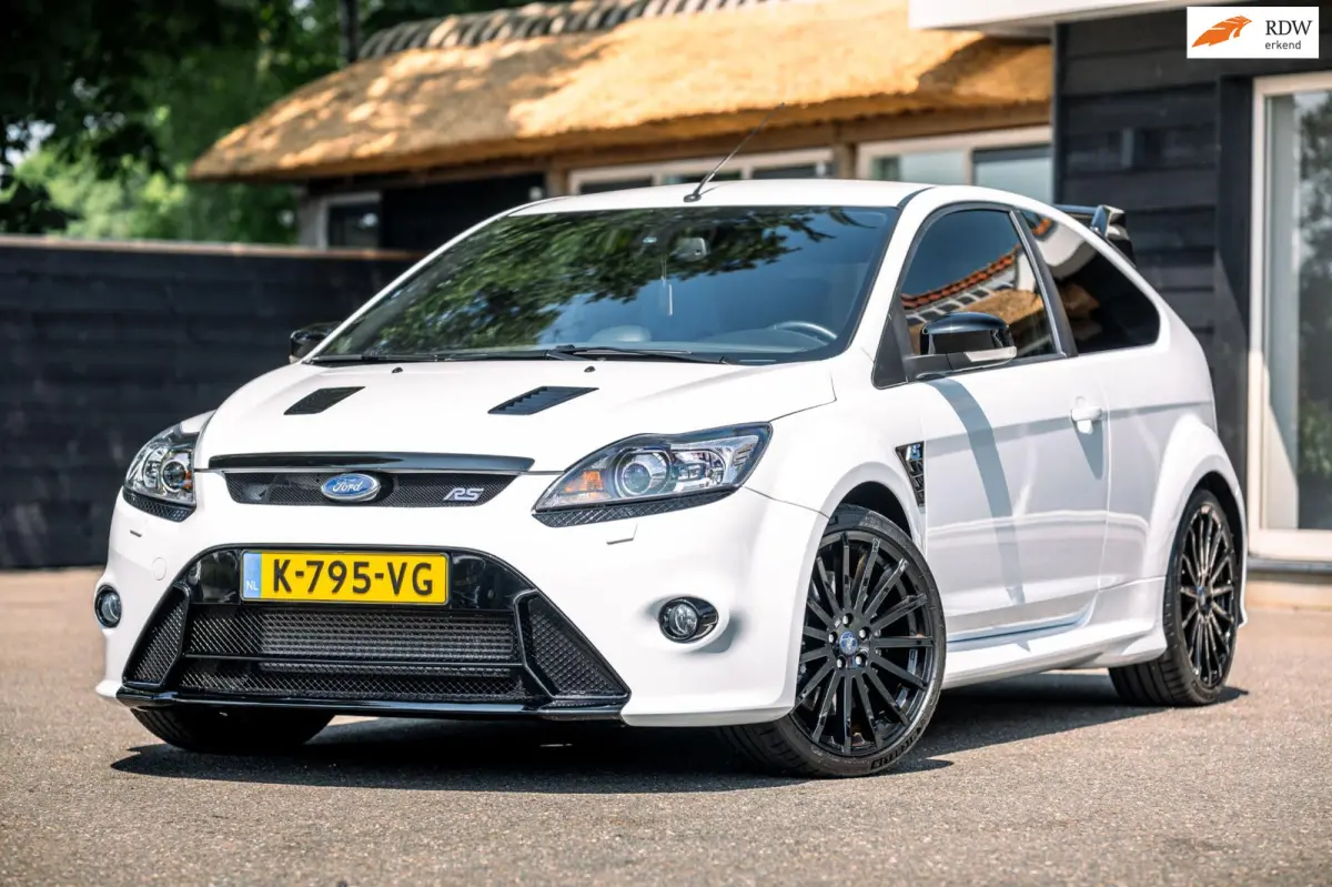 2.5 RS Nieuwstaat I Uitgebreid Dekra Rapport I Liefhebbersauto I 19 Inch I Recaro I Camera