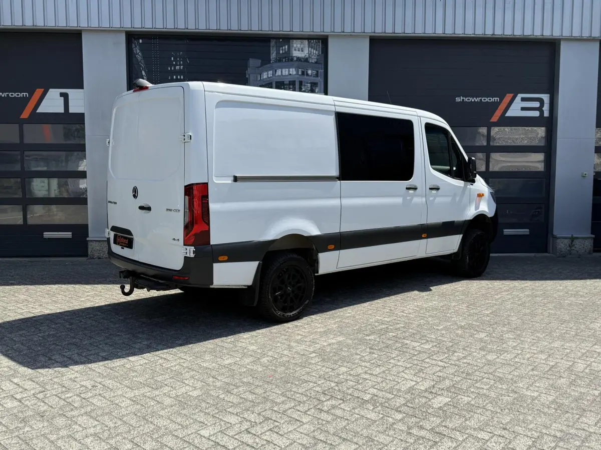 bestel 316 2.2 CDI L2H1 DC 4X4!