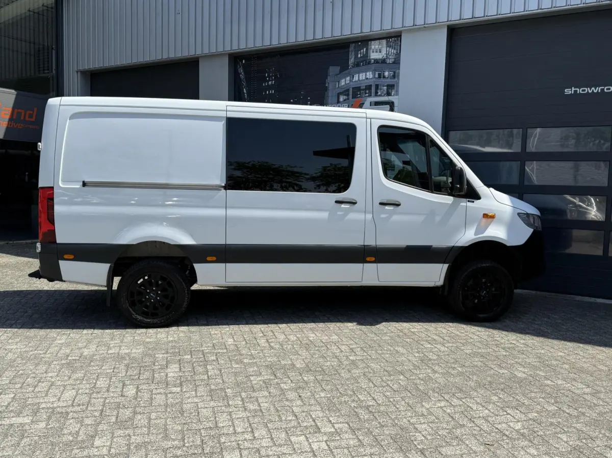 bestel 316 2.2 CDI L2H1 DC 4X4!