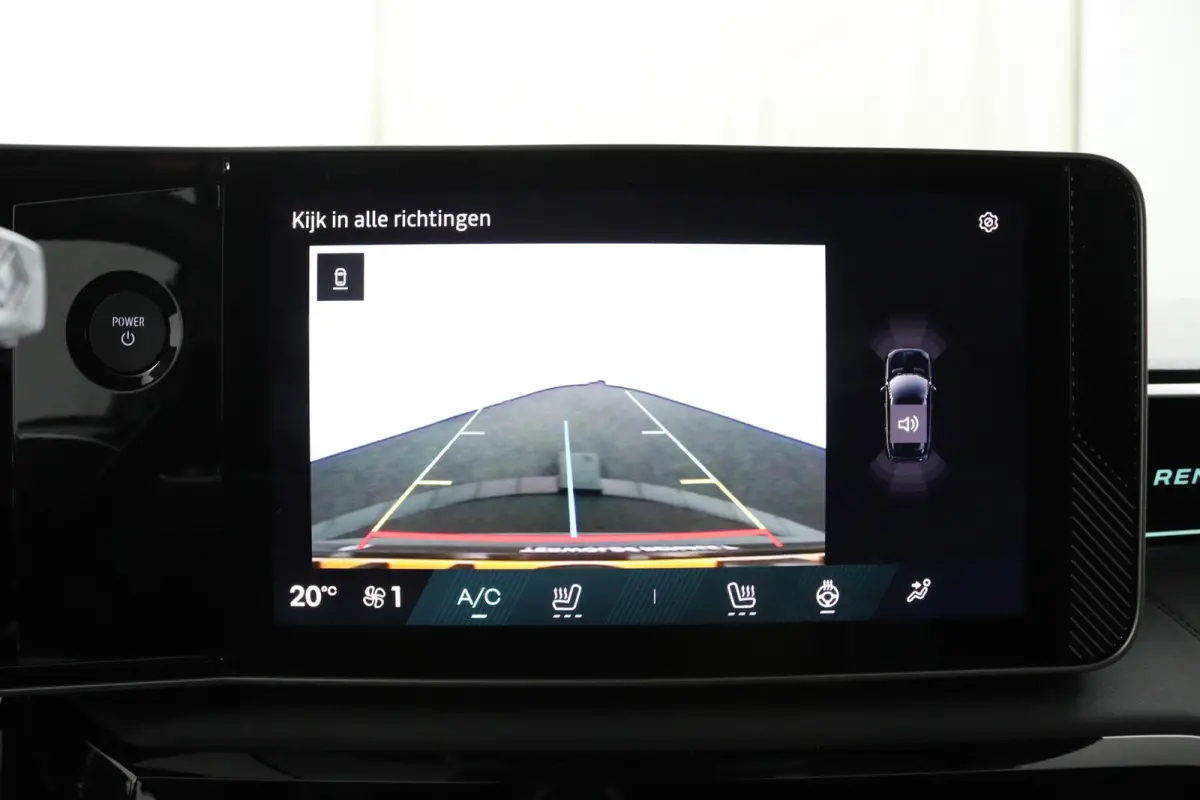 iconic 150 pk comfort range | Warmtepomp | Adaptive Cruise Control | Elektrische achterklep | Climate Control | Achteruitrijcamera | Parkeersensoren voor & achter | Stoelverwarming | Stuurve