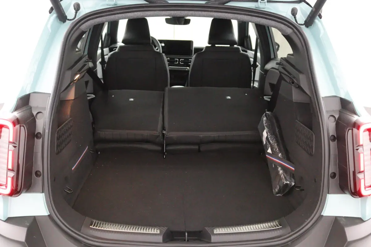 iconic 150 pk comfort range | Warmtepomp | Adaptive Cruise Control | Elektrische achterklep | Climate Control | Achteruitrijcamera | Parkeersensoren voor & achter | Stoelverwarming | Stuurve