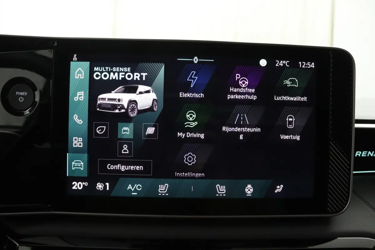 iconic 150 pk comfort range | Warmtepomp | Adaptive Cruise Control | Elektrische achterklep | Climate Control | Achteruitrijcamera | Parkeersensoren voor & achter | Stoelverwarming | Stuurve