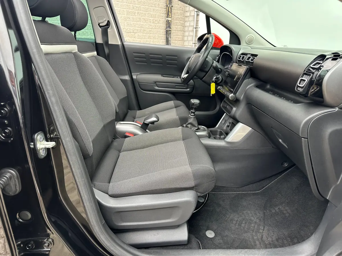 1.2 Turbo S&S Shine | Achterbank in delen neerklapbaar | Afwijkende dakkleur | Airco (automatisch)