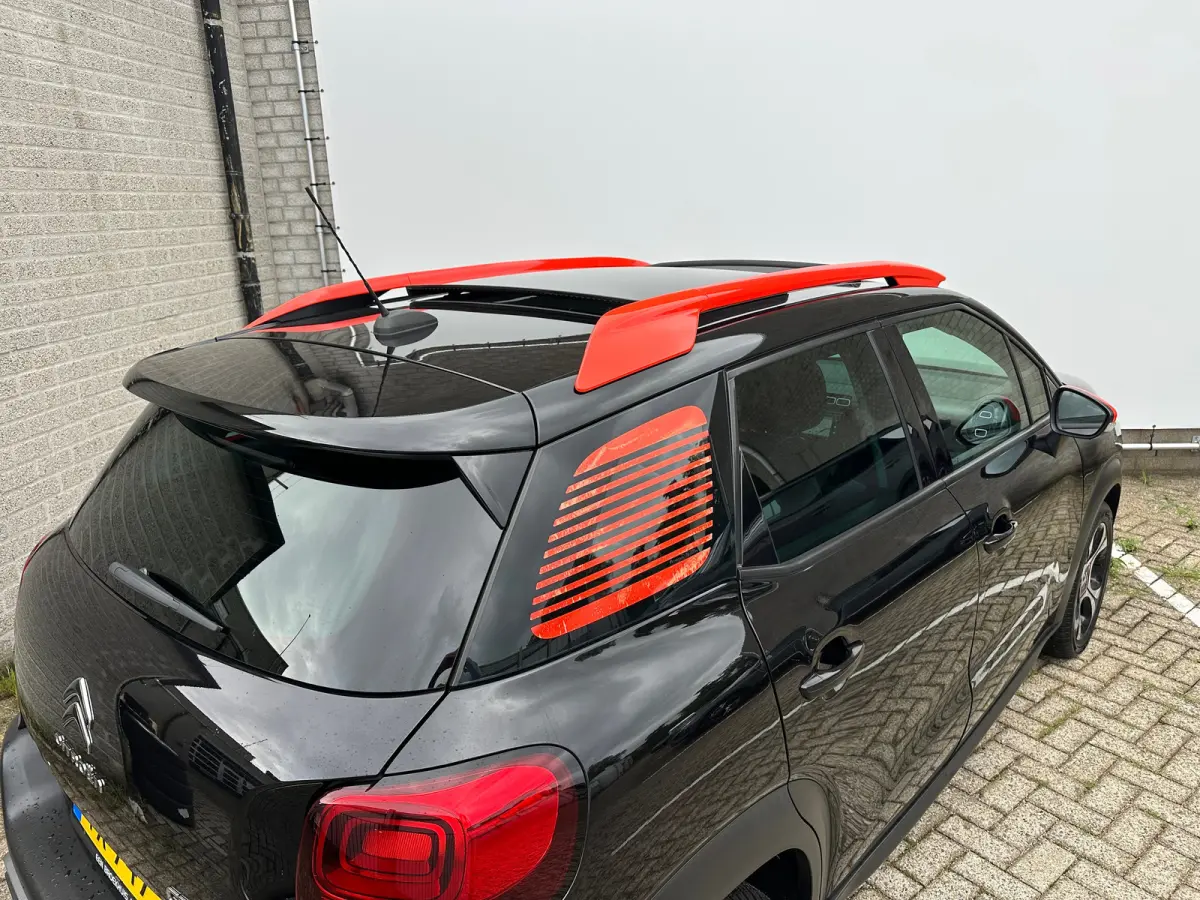 1.2 Turbo S&S Shine | Achterbank in delen neerklapbaar | Afwijkende dakkleur | Airco (automatisch)