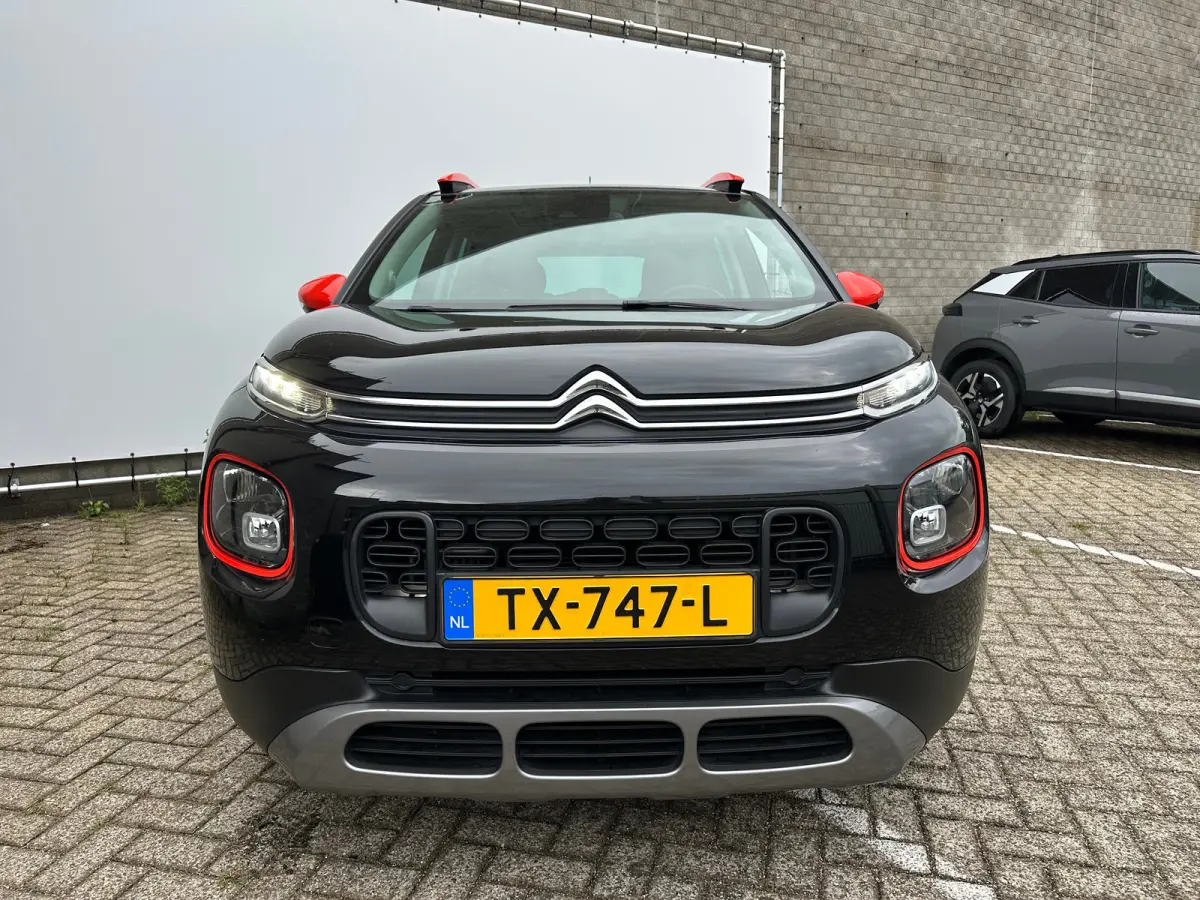 1.2 Turbo S&S Shine | Achterbank in delen neerklapbaar | Afwijkende dakkleur | Airco (automatisch)