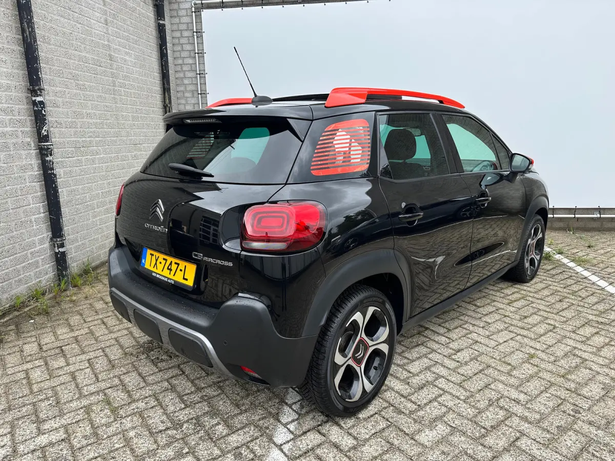 1.2 Turbo S&S Shine | Achterbank in delen neerklapbaar | Afwijkende dakkleur | Airco (automatisch)
