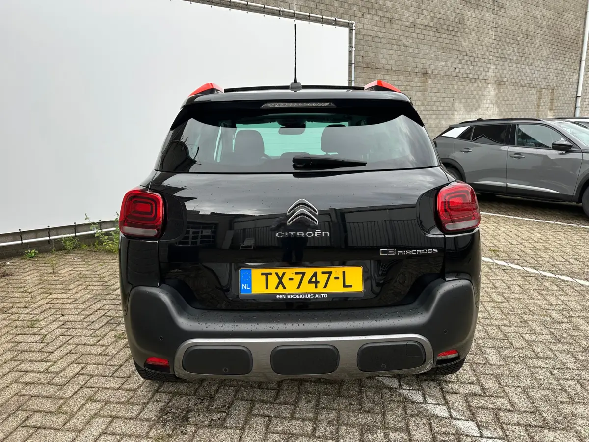 1.2 Turbo S&S Shine | Achterbank in delen neerklapbaar | Afwijkende dakkleur | Airco (automatisch)