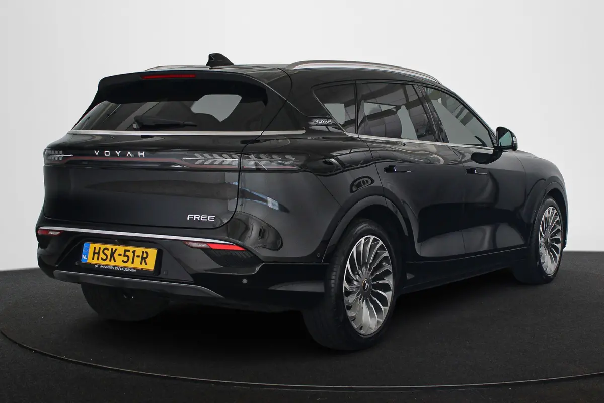 Flagship Edition 4WD 106 kWh * Voyah Almere * Dong Feng Almere