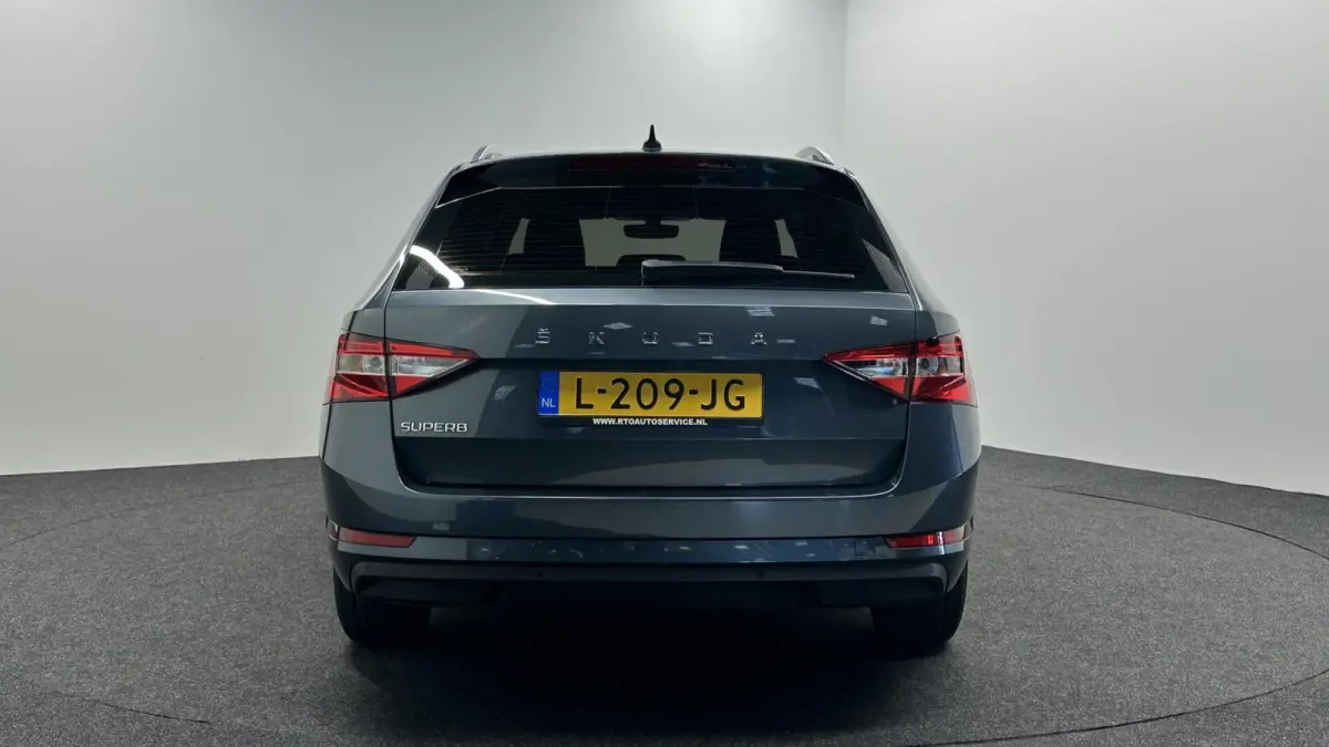 1.5 TSI ACT Business Edition ACC-LEER-NAVIGATIE