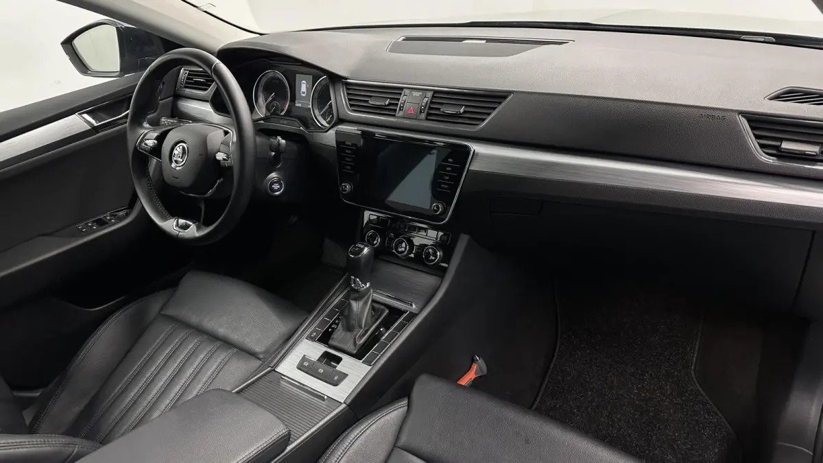 1.5 TSI ACT Business Edition ACC-LEER-NAVIGATIE