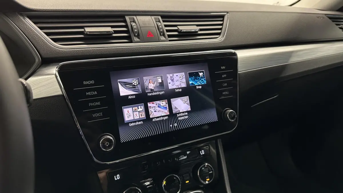 1.5 TSI ACT Business Edition ACC-LEER-NAVIGATIE