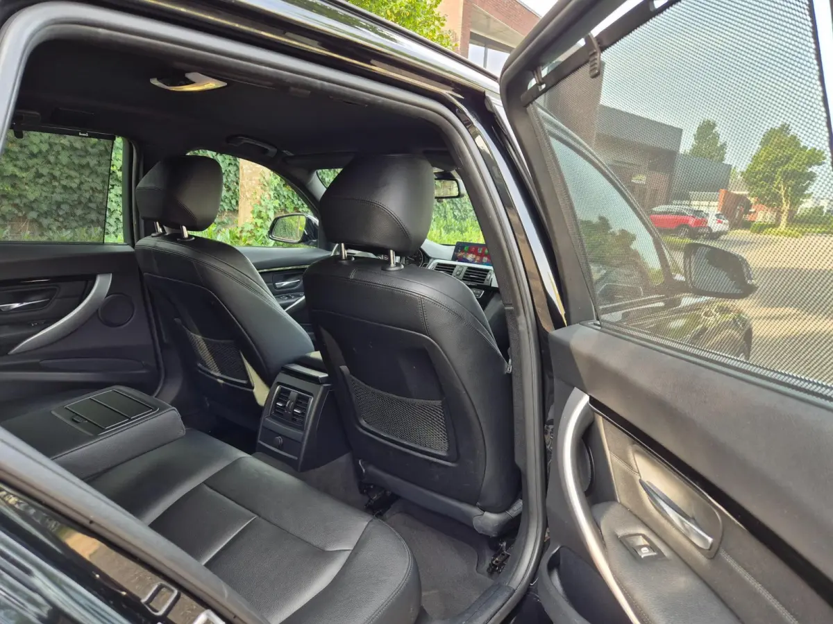 M Sport INCL BTW Apple CarPlay Trekhaak Zwart LED Evo GR Navi 2e eigenaar Breedset M Velgen Garantie