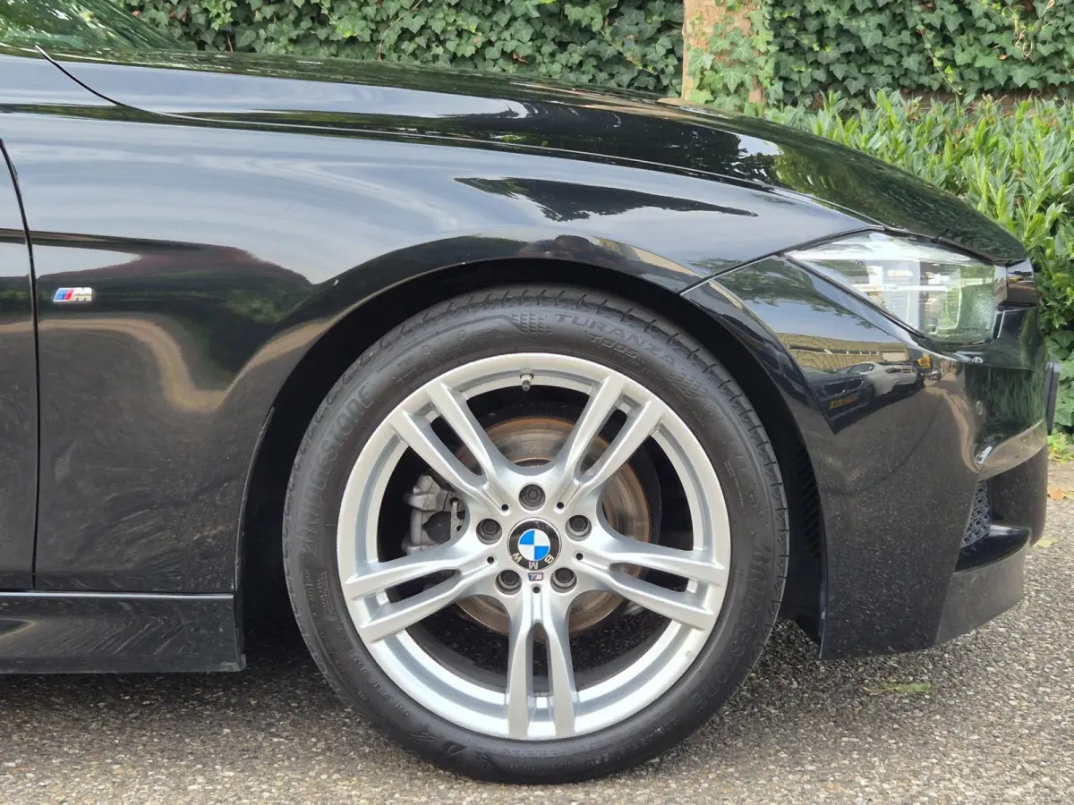 M Sport INCL BTW Apple CarPlay Trekhaak Zwart LED Evo GR Navi 2e eigenaar Breedset M Velgen Garantie