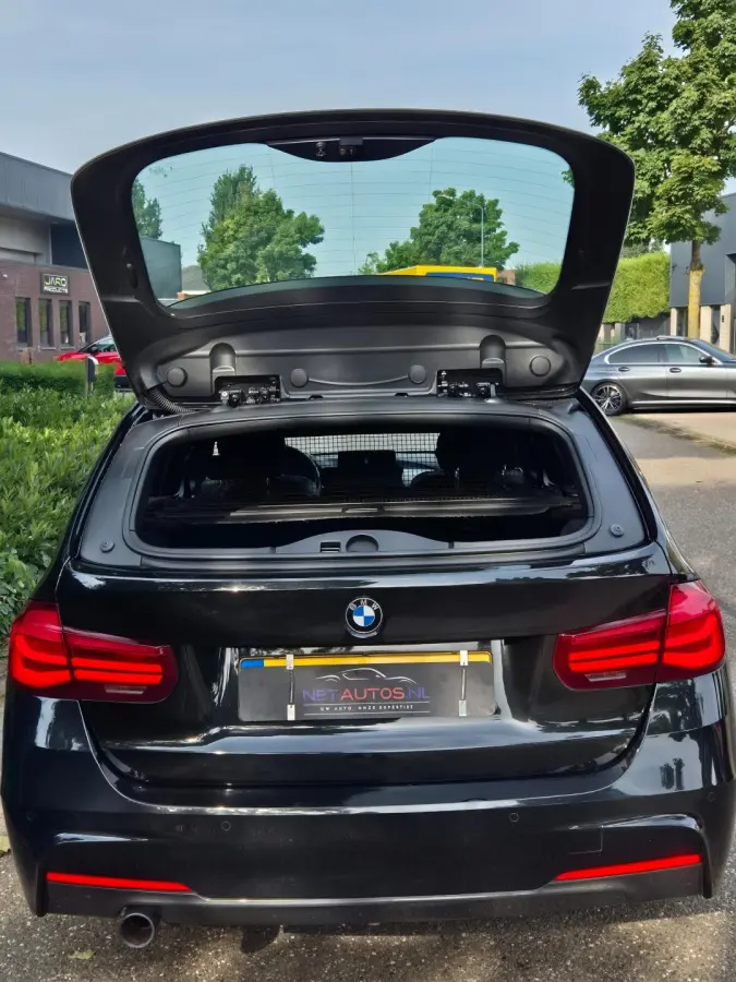 M Sport INCL BTW Apple CarPlay Trekhaak Zwart LED Evo GR Navi 2e eigenaar Breedset M Velgen Garantie