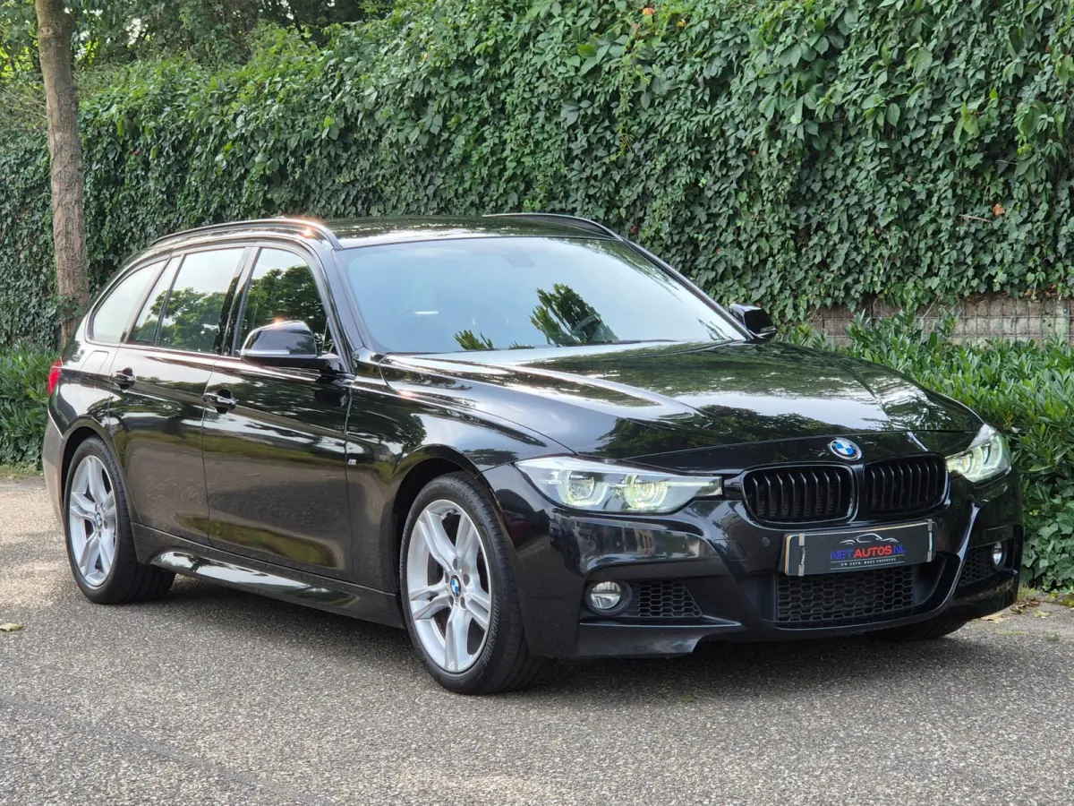 M Sport INCL BTW Apple CarPlay Trekhaak Zwart LED Evo GR Navi 2e eigenaar Breedset M Velgen Garantie