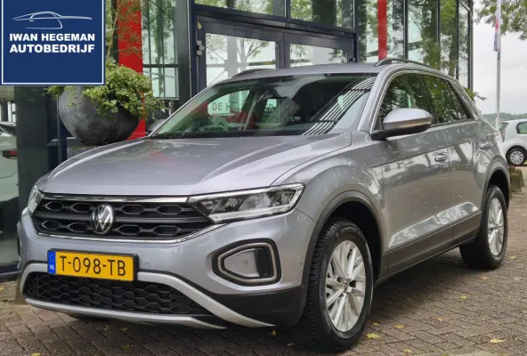 1.0 TSI Life | Navigatie | Digitaal dashboard | Adapt. Cruise Control | Parkeersensoren | Licht metalen velgen