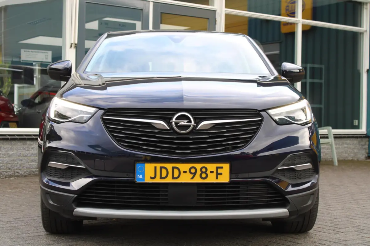 1.6 Turbo Innovation 180PK Ketting|Automaat|Stuur/Stoel verwarming|Camera|