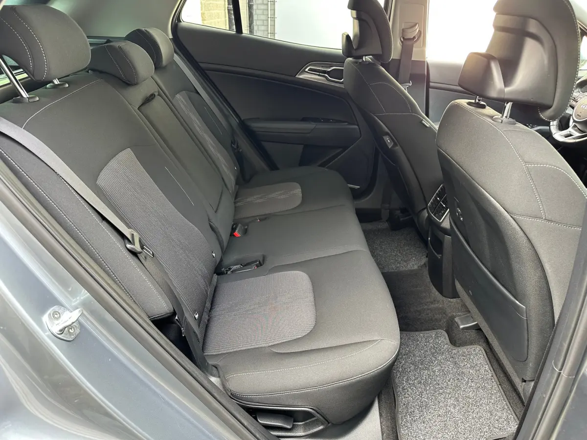 1.6 T-GDi MHEV Edition | Trekhaak | Achterbank in delen neerklapbaar | Achteruitrijcamera | Apple Carplay/Android Auto|telefoonintegratie premium