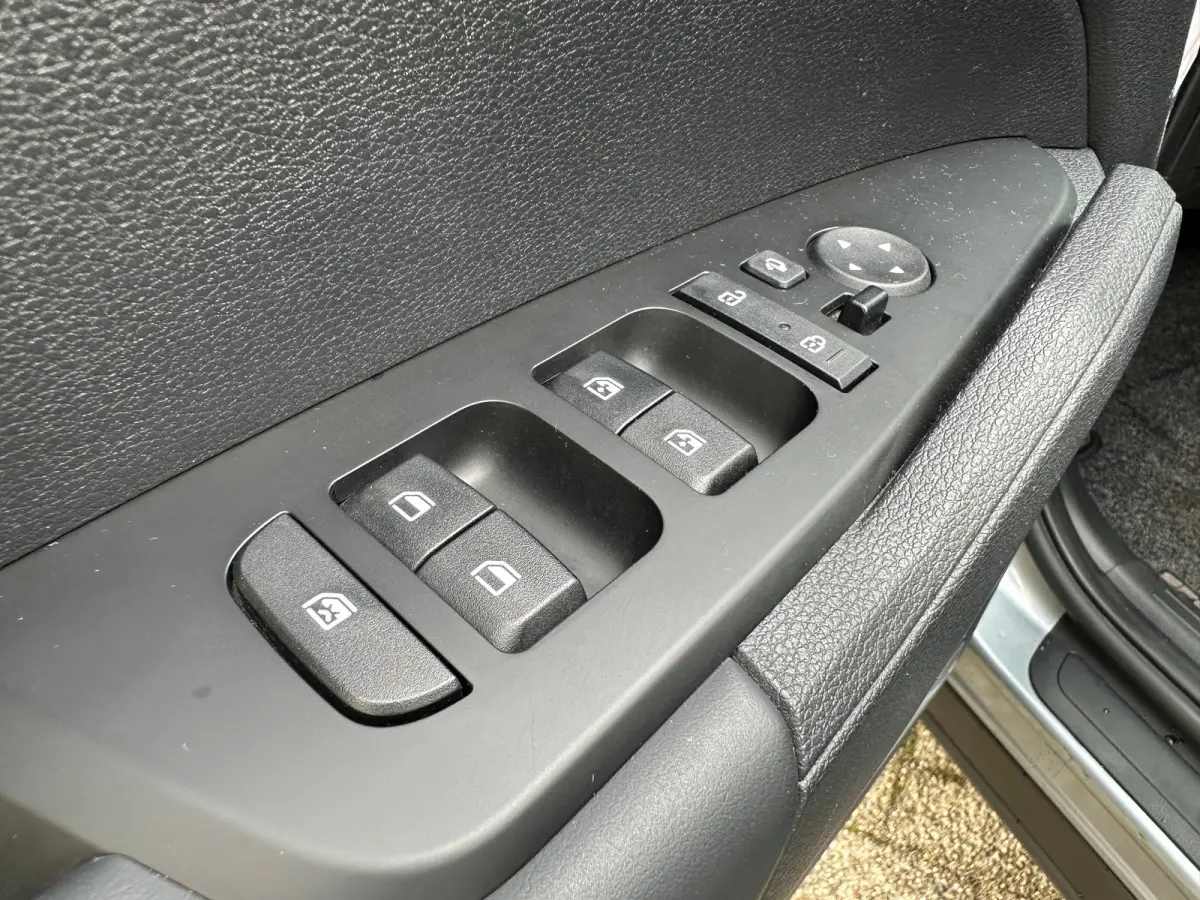 1.6 T-GDi MHEV Edition | Trekhaak | Achterbank in delen neerklapbaar | Achteruitrijcamera | Apple Carplay/Android Auto|telefoonintegratie premium