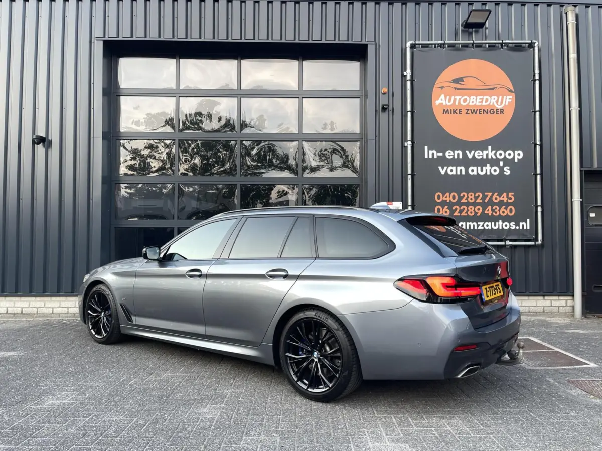 530D LCI M-Pakket CARPLAY|TREKHAAK|CAMERA|LED KOPLAMPEN|M SPORT INTERIEUR|SFEERVERLICHTING|STOELVERWARMING