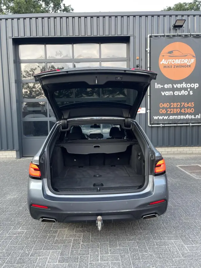 530D LCI M-Pakket CARPLAY|TREKHAAK|CAMERA|LED KOPLAMPEN|M SPORT INTERIEUR|SFEERVERLICHTING|STOELVERWARMING
