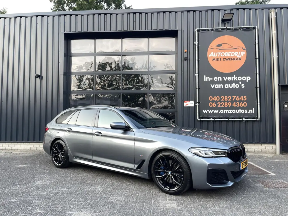 530D LCI M-Pakket CARPLAY|TREKHAAK|CAMERA|LED KOPLAMPEN|M SPORT INTERIEUR|SFEERVERLICHTING|STOELVERWARMING