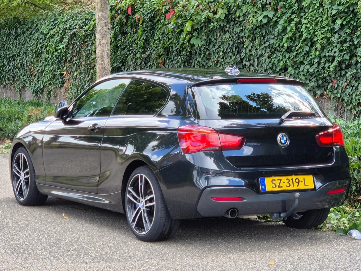 M Sport Edition H&K Apple CarPlay LM NAP Keyless Adaptieve LED 118i Edition Sport Line Shadow High Executive