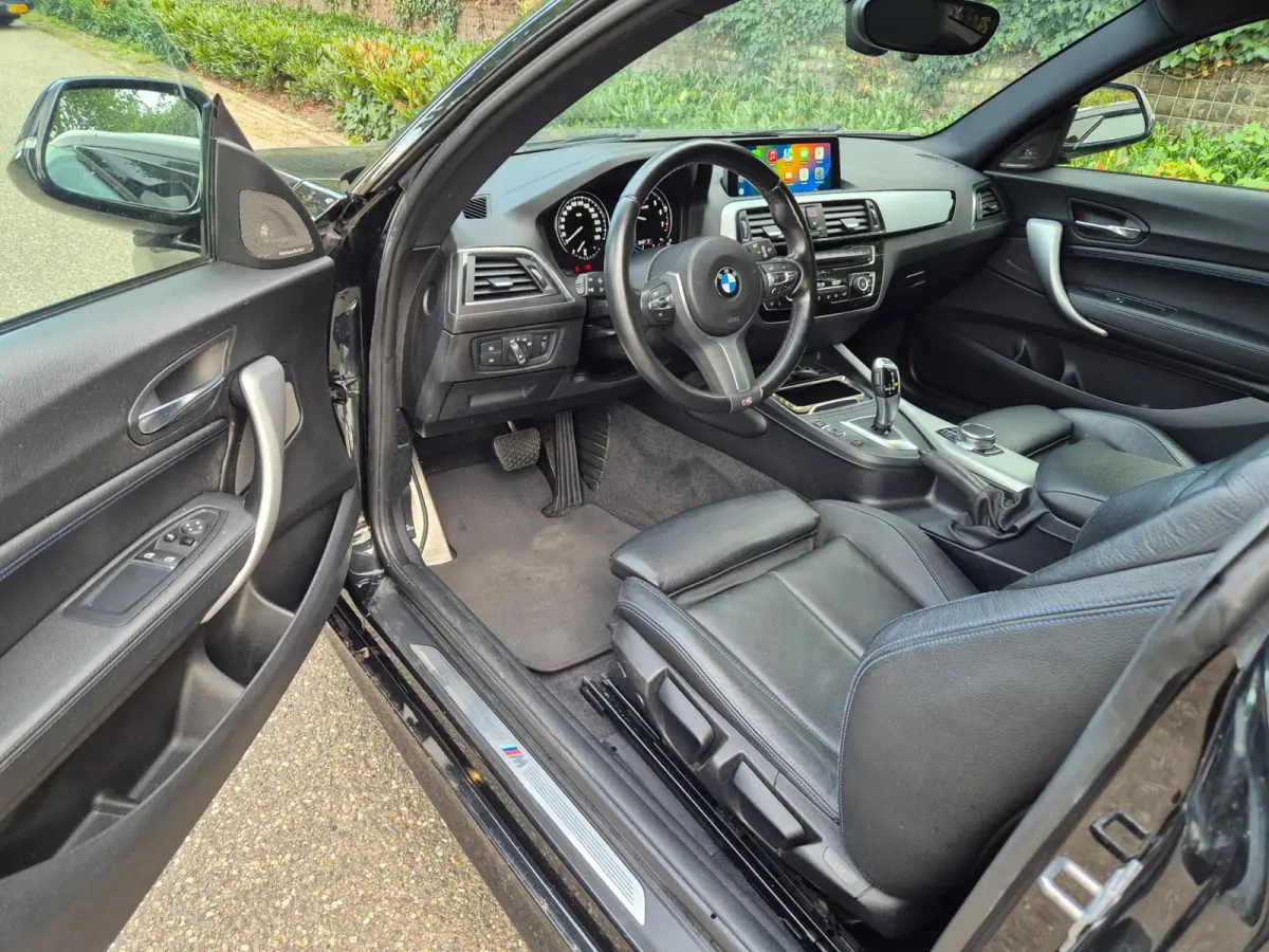 M Sport Edition H&K Apple CarPlay LM NAP Keyless Adaptieve LED 118i Edition Sport Line Shadow High Executive